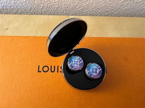 louis vuitton horizon wireless earphones - blue gradient|louis vuitton light up earbuds.